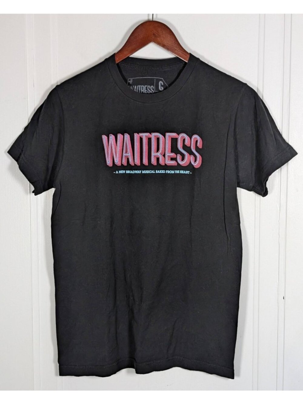 Creative Goods WAITRESS Broadway Musical Play Black Shirt Size Small Unisex Tee